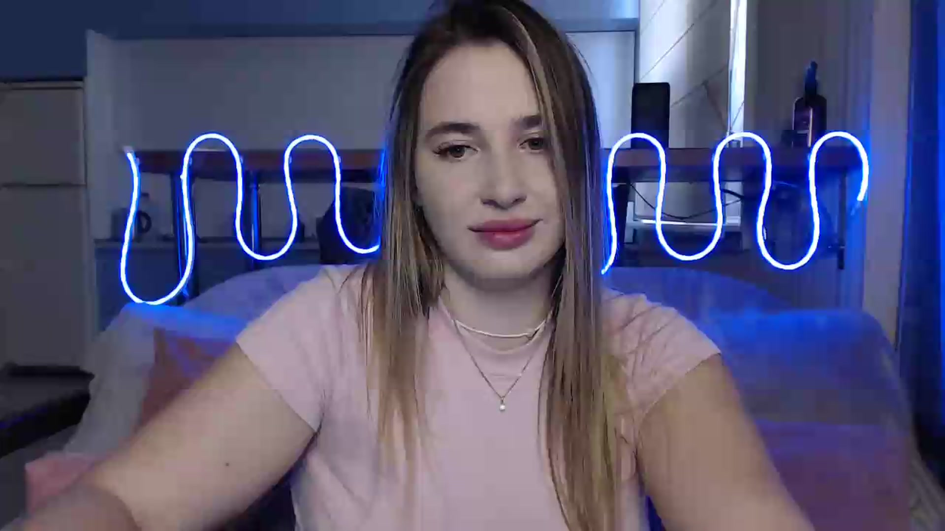 Gallery image thumbnail from Alaya_Wink's myfreecams stream on, 09/18/2026, 13:36 image 5 of 20