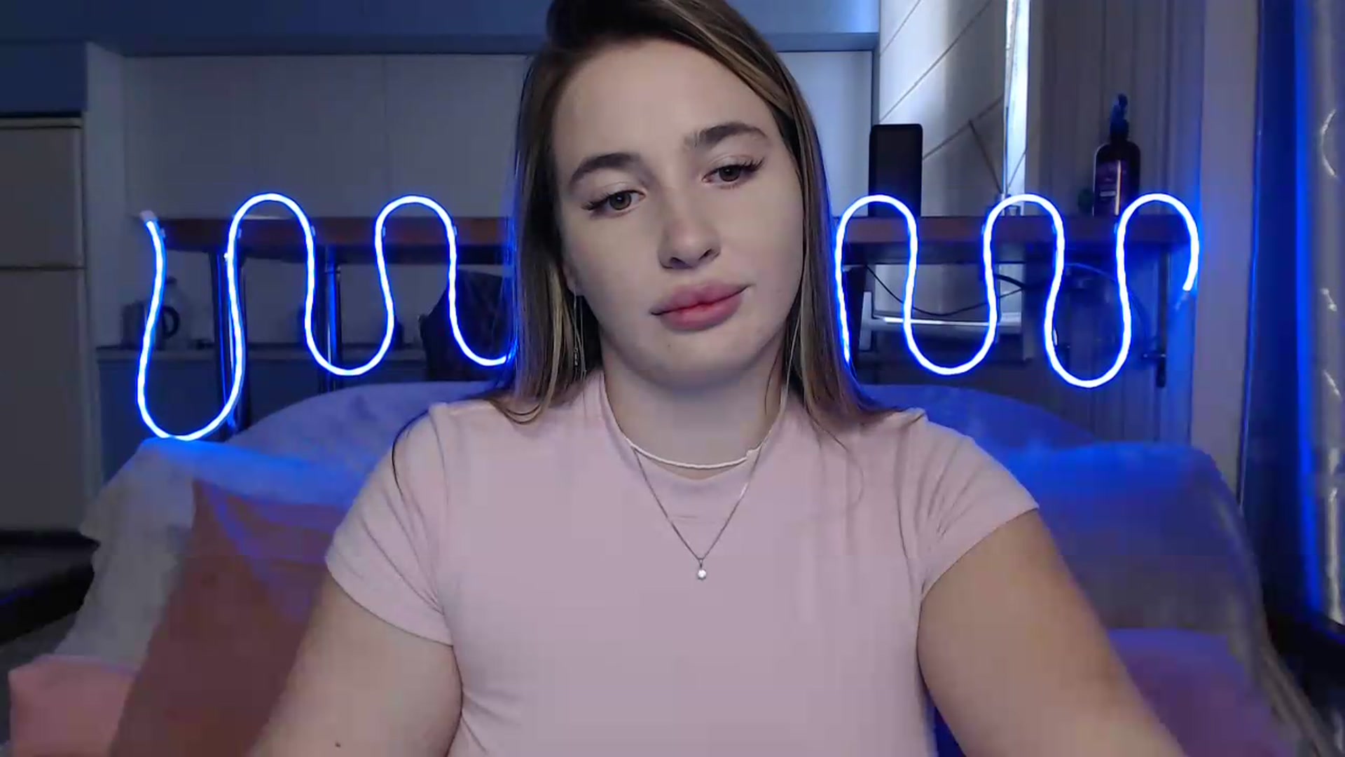 Gallery image thumbnail from Alaya_Wink's myfreecams stream on, 09/18/2026, 14:19 image 14 of 20