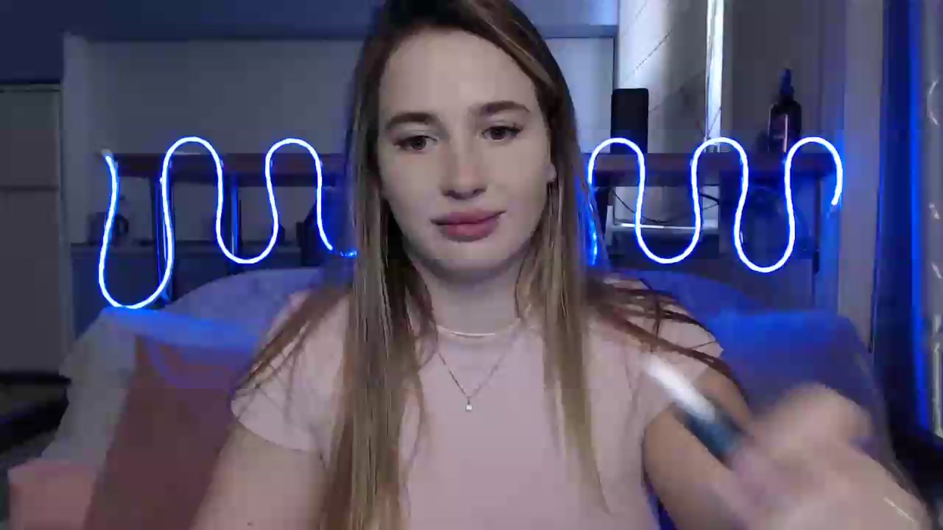 Gallery image thumbnail from Alaya_Wink's myfreecams stream on, 09/18/2026, 14:19 image 1 of 20