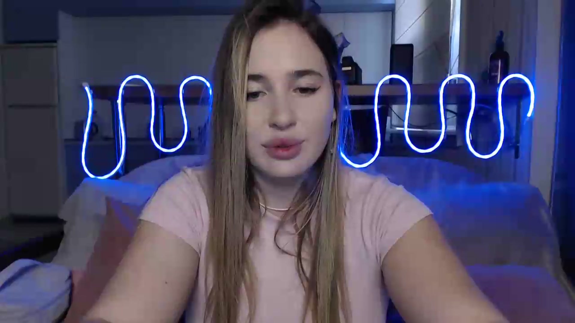 Gallery image thumbnail from Alaya_Wink's myfreecams stream on, 09/18/2026, 15:02 image 9 of 20