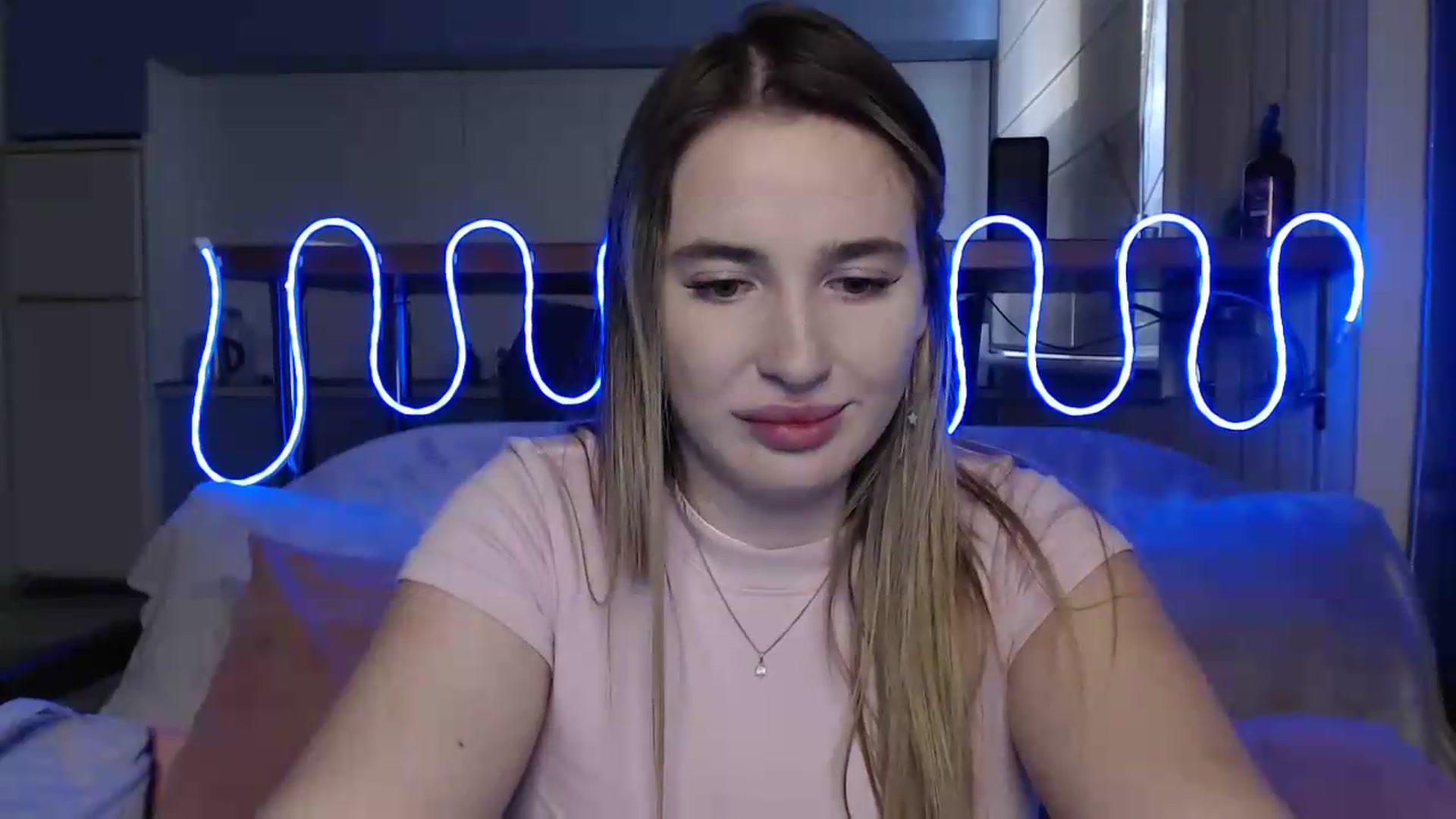 Gallery image thumbnail from Alaya_Wink's myfreecams stream on, 09/18/2026, 15:31 image 8 of 20