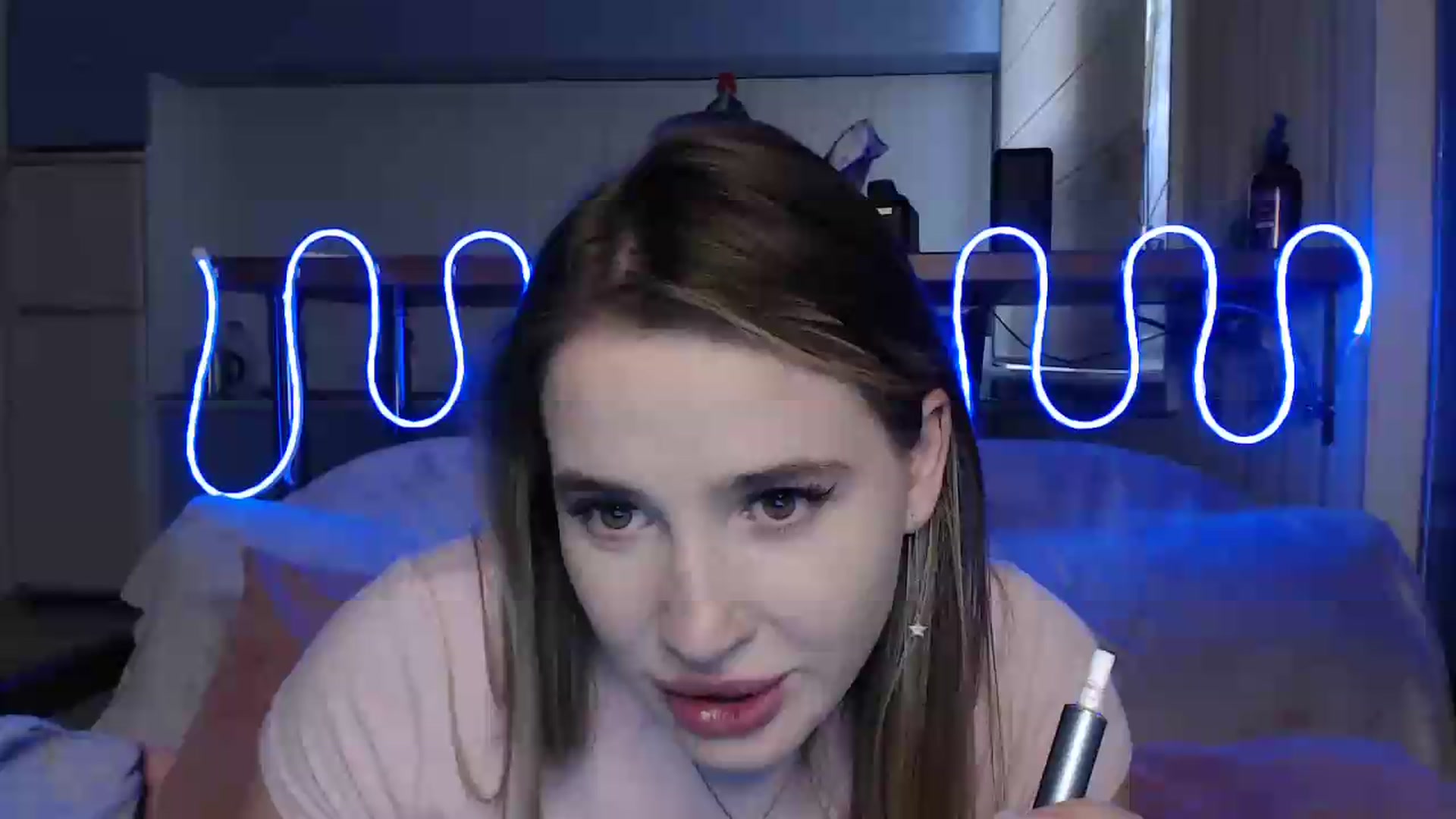 Gallery image thumbnail from Alaya_Wink's myfreecams stream on, 09/18/2026, 15:31 image 4 of 20