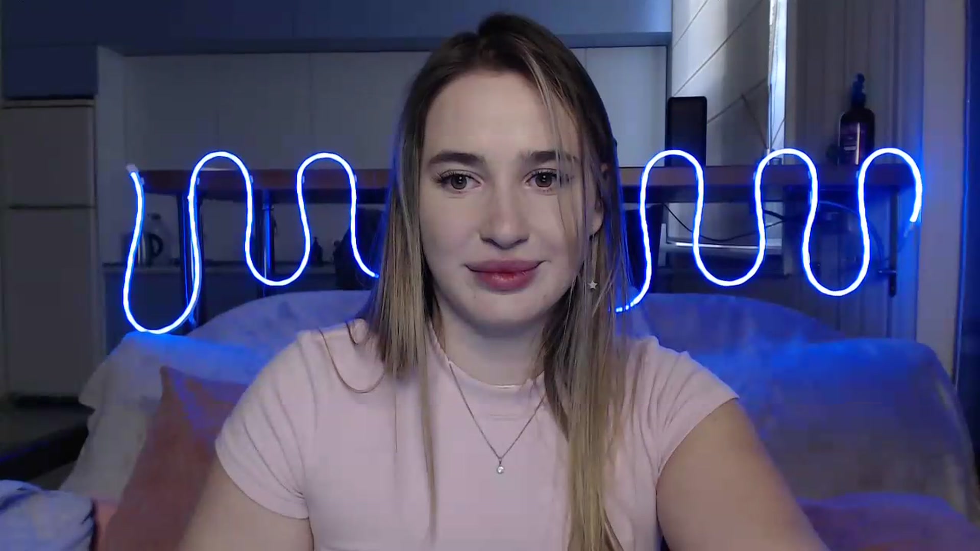 Gallery image thumbnail from Alaya_Wink's myfreecams stream on, 09/18/2026, 15:31 image 2 of 20