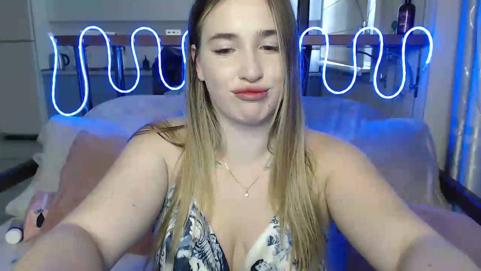 Gallery image thumbnail from Alaya_Wink's myfreecams stream on, 09/19/2026, 11:52 image 5 of 20