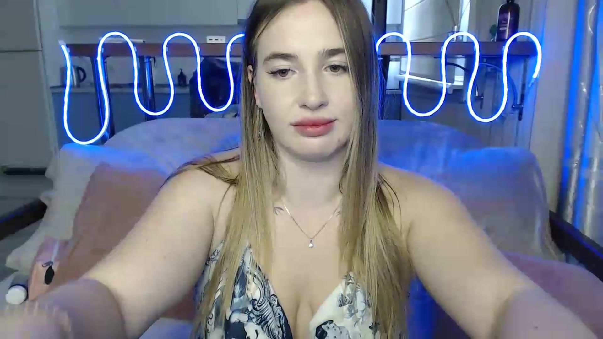 Gallery image thumbnail from Alaya_Wink's myfreecams stream on, 09/19/2026, 11:52 image 4 of 20
