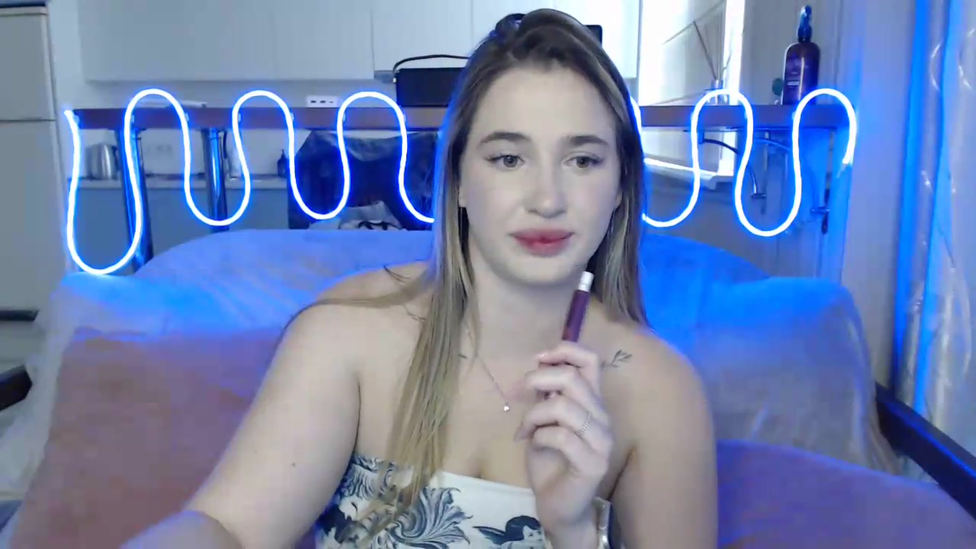 Gallery image thumbnail from Alaya_Wink's myfreecams stream on, 09/19/2026, 13:18 image 11 of 20