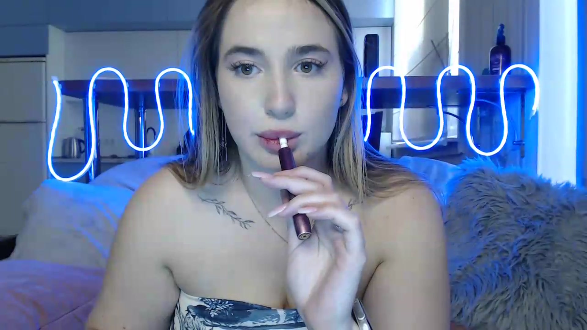 Gallery image thumbnail from Alaya_Wink's myfreecams stream on, 09/19/2026, 15:11 image 14 of 20