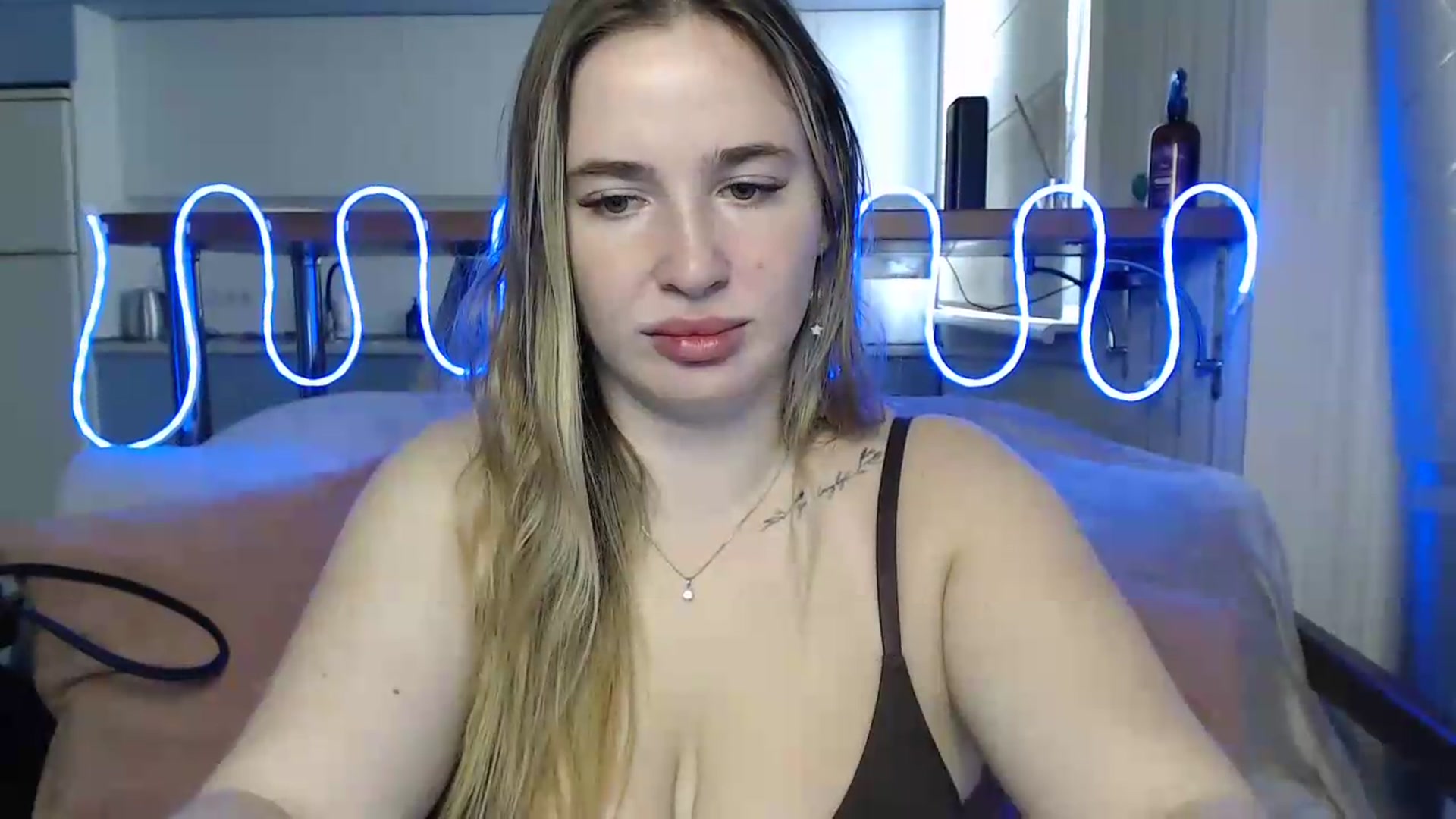 Gallery image thumbnail from Alaya_Wink's myfreecams stream on, 09/22/2026, 09:10 image 16 of 20