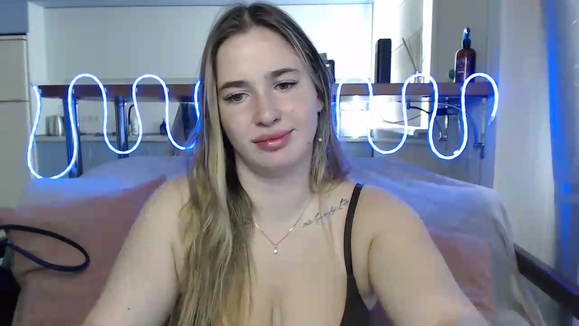 Gallery image thumbnail from Alaya_Wink's myfreecams stream on, 09/22/2026, 09:10 image 15 of 20
