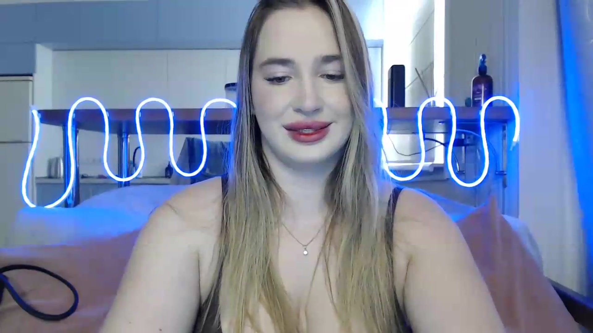 Gallery image thumbnail from Alaya_Wink's myfreecams stream on, 09/22/2026, 11:21 image 15 of 20