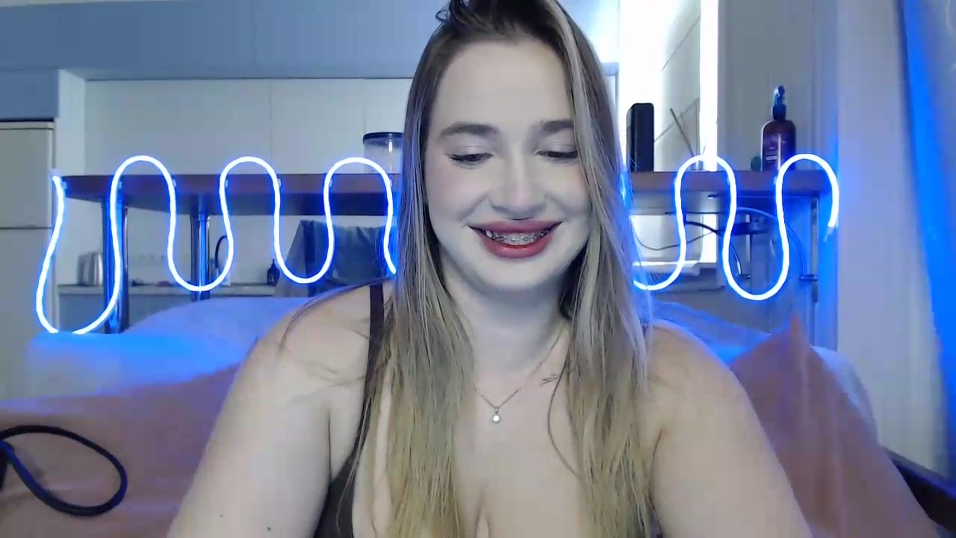 Gallery image thumbnail from Alaya_Wink's myfreecams stream on, 09/22/2026, 11:21 image 12 of 20