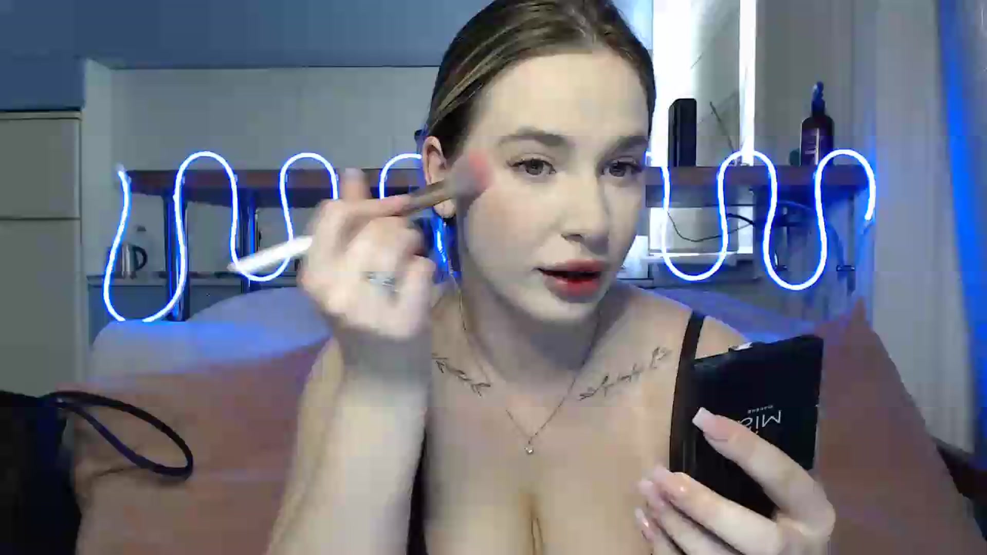 Gallery image thumbnail from Alaya_Wink's myfreecams stream on, 09/22/2026, 11:21 image 1 of 20