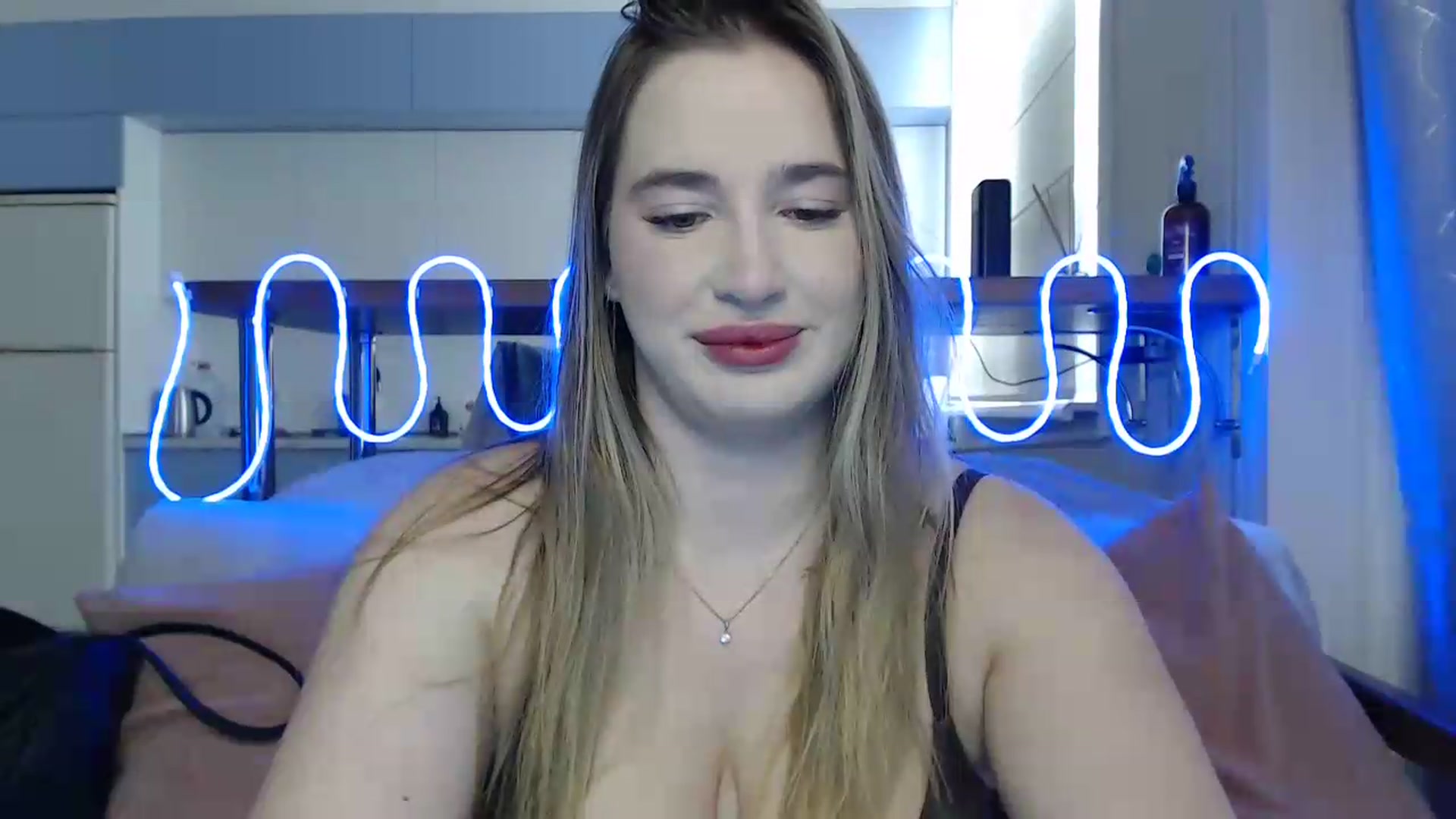 Gallery image thumbnail from Alaya_Wink's myfreecams stream on, 09/22/2026, 11:21 image 9 of 20