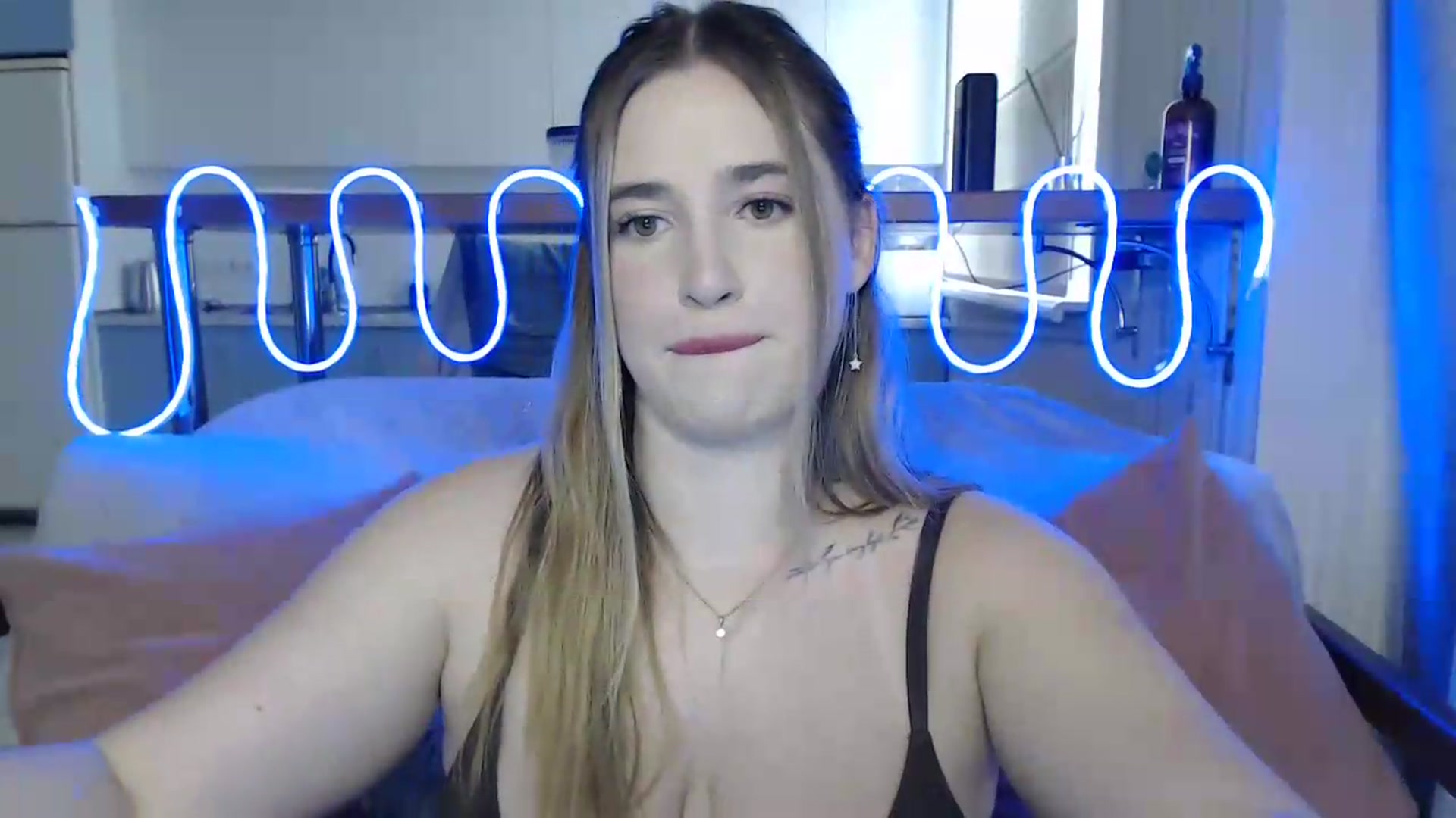 Gallery image thumbnail from Alaya_Wink's myfreecams stream on, 09/22/2026, 12:04 image 9 of 20