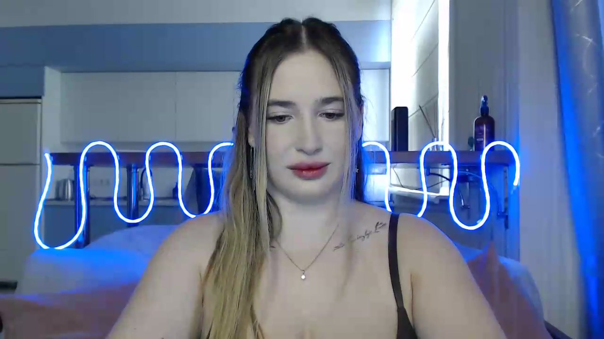 Gallery image thumbnail from Alaya_Wink's myfreecams stream on, 09/22/2026, 12:04 image 14 of 20