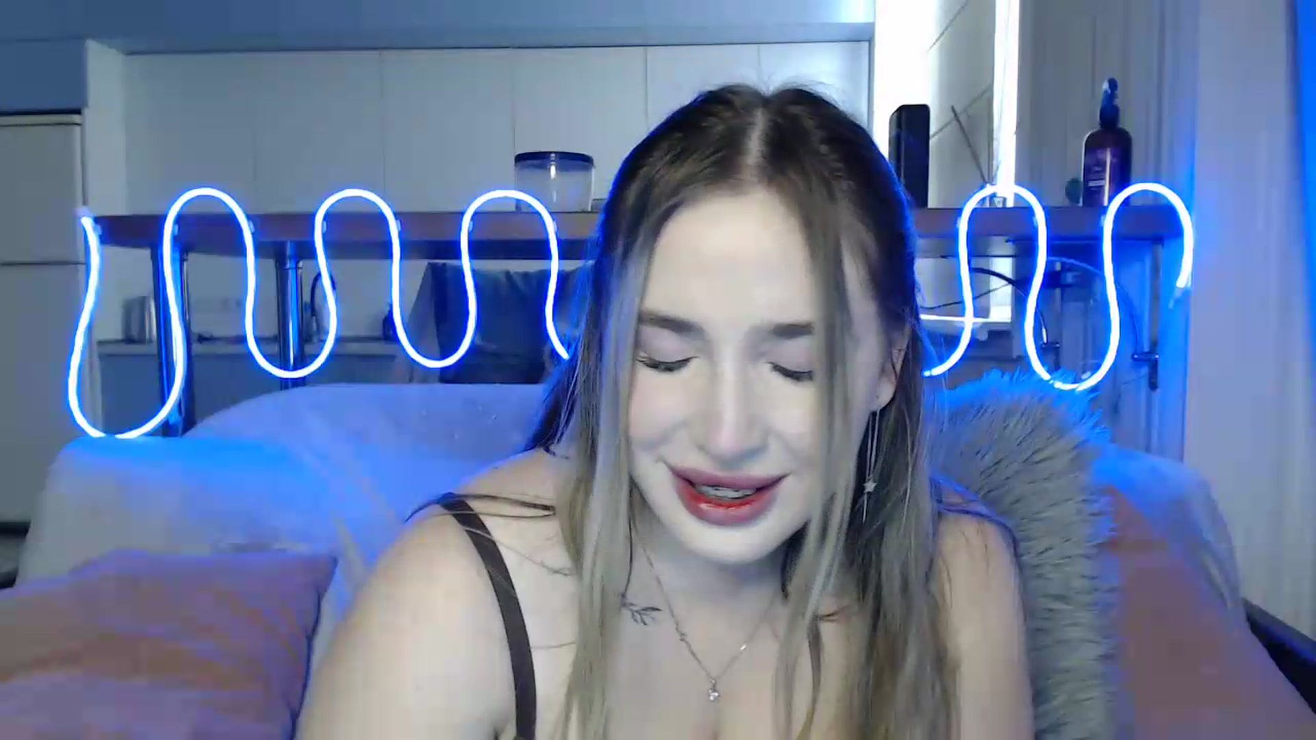 Gallery image thumbnail from Alaya_Wink's myfreecams stream on, 09/22/2026, 13:42 image 7 of 20