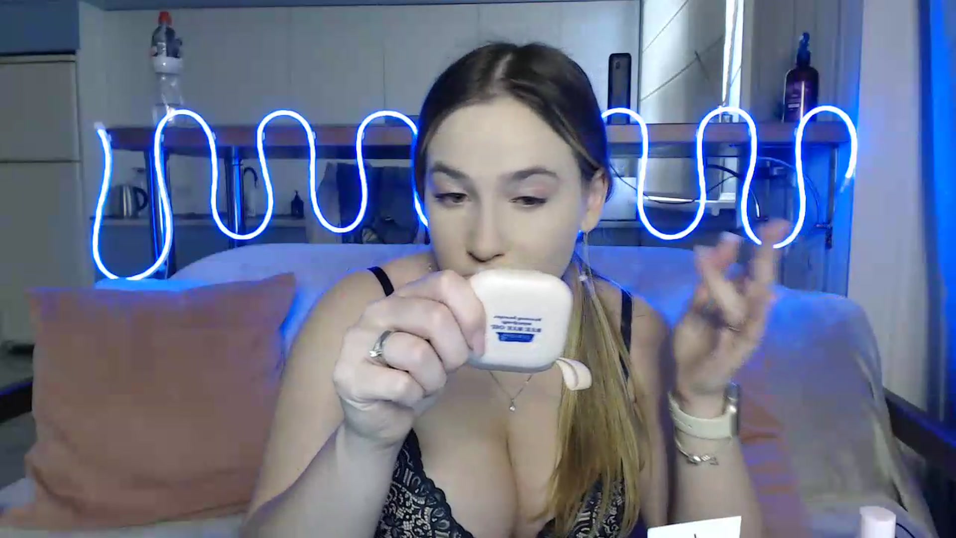 Gallery image thumbnail from Alaya_Wink's myfreecams stream on, 09/23/2026, 11:55 image 11 of 20