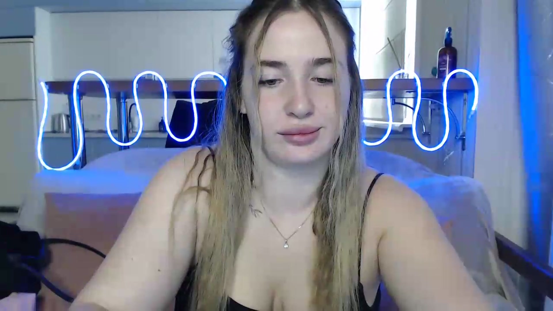 Gallery image thumbnail from Alaya_Wink's myfreecams stream on, 09/24/2026, 08:48 image 14 of 20
