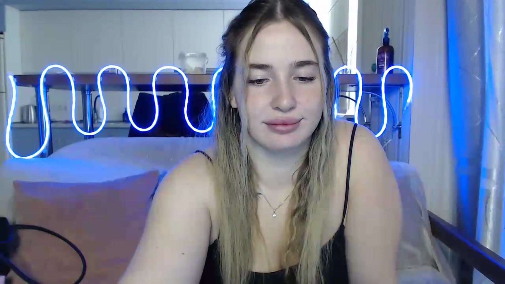 Gallery image thumbnail from Alaya_Wink's myfreecams stream on, 09/24/2026, 08:48 image 16 of 20