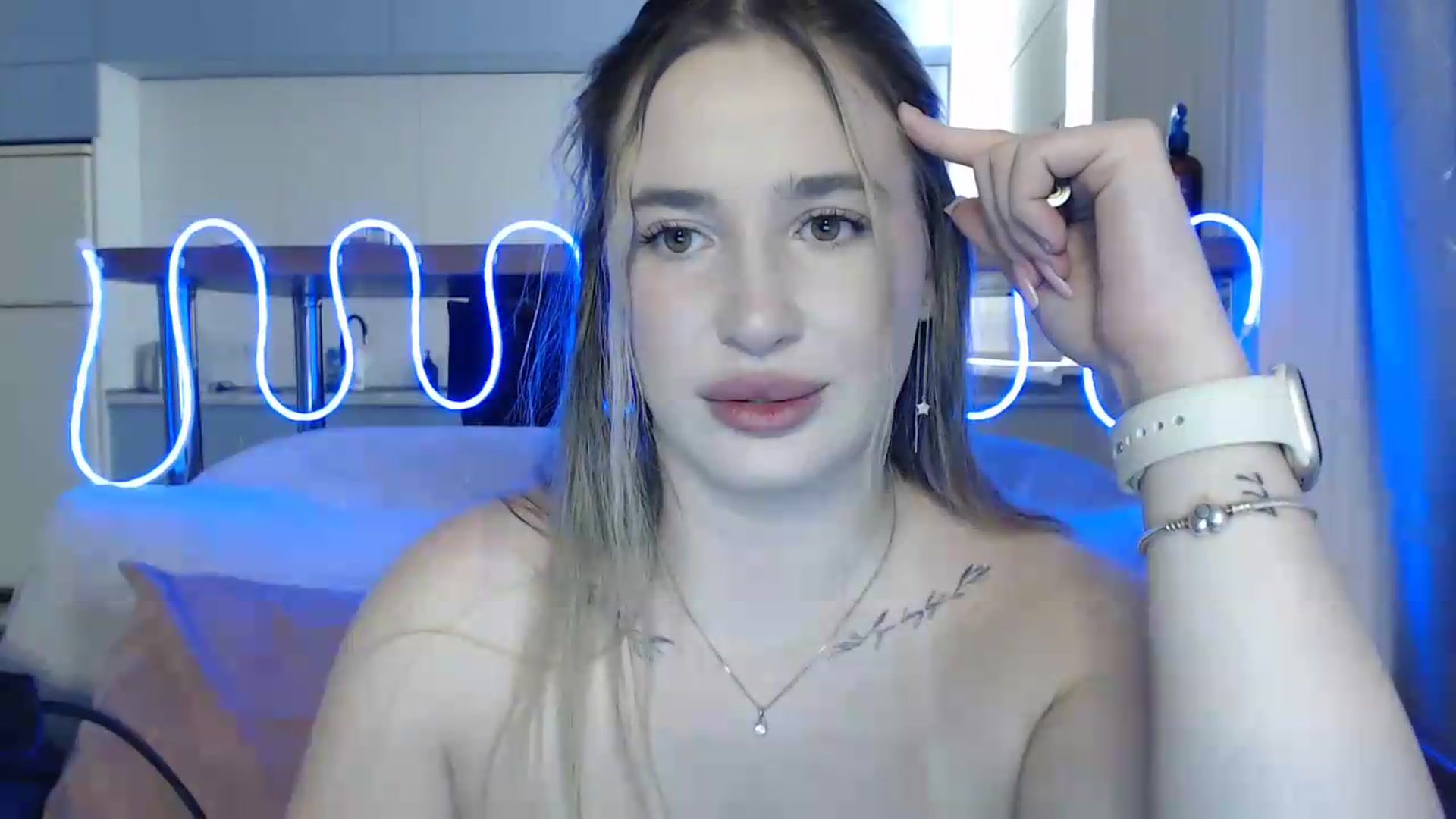 Gallery image thumbnail from Alaya_Wink's myfreecams stream on, 09/24/2026, 11:36 image 4 of 20