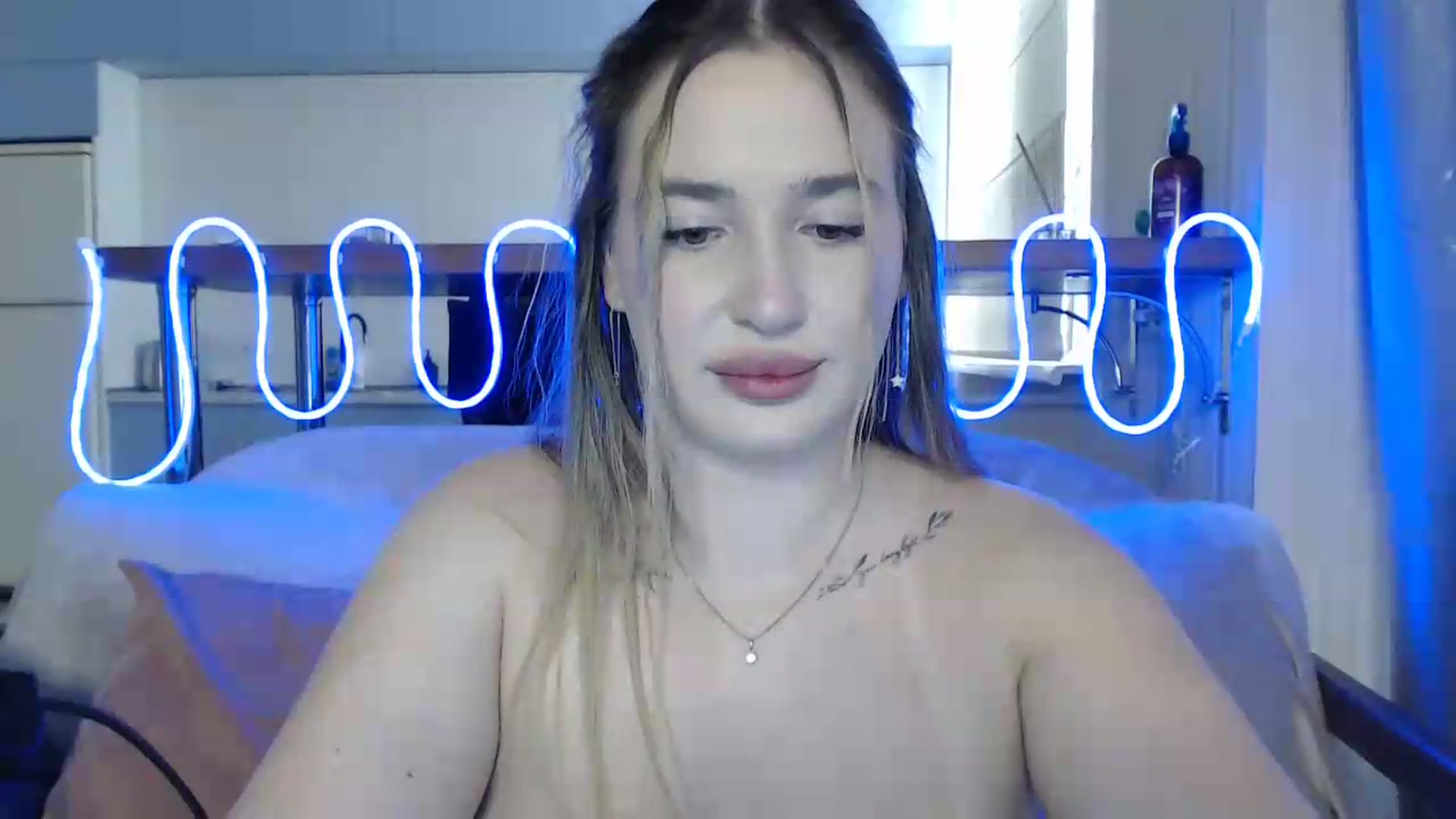 Gallery image thumbnail from Alaya_Wink's myfreecams stream on, 09/24/2026, 11:36 image 5 of 20