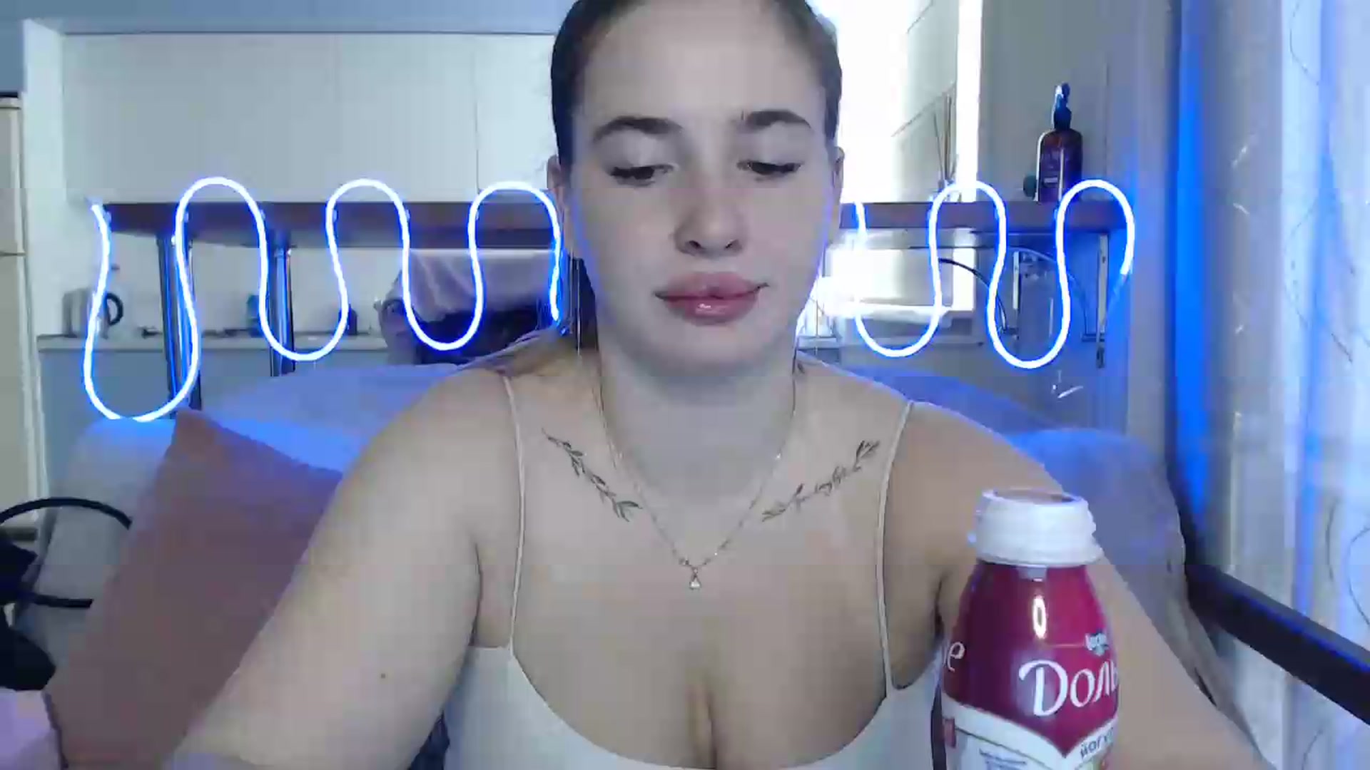 Gallery image thumbnail from Alaya_Wink's myfreecams stream on, 09/25/2026, 09:17 image 3 of 20