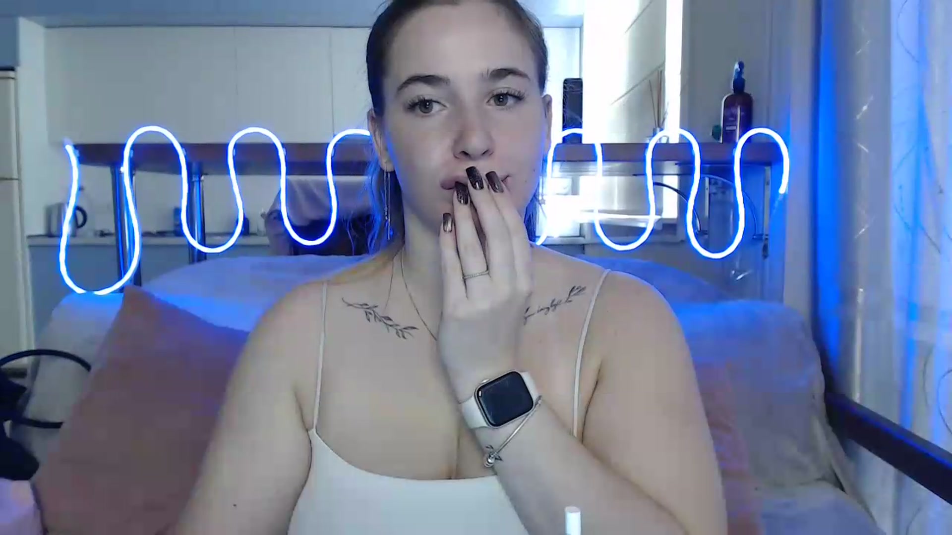 Gallery image thumbnail from Alaya_Wink's myfreecams stream on, 09/25/2026, 09:17 image 14 of 20