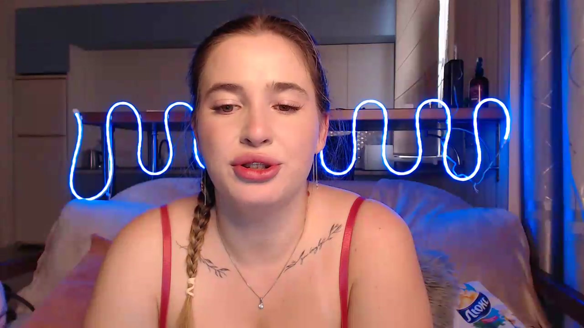 Gallery image thumbnail from Alaya_Wink's myfreecams stream on, 09/25/2026, 15:29 image 8 of 20