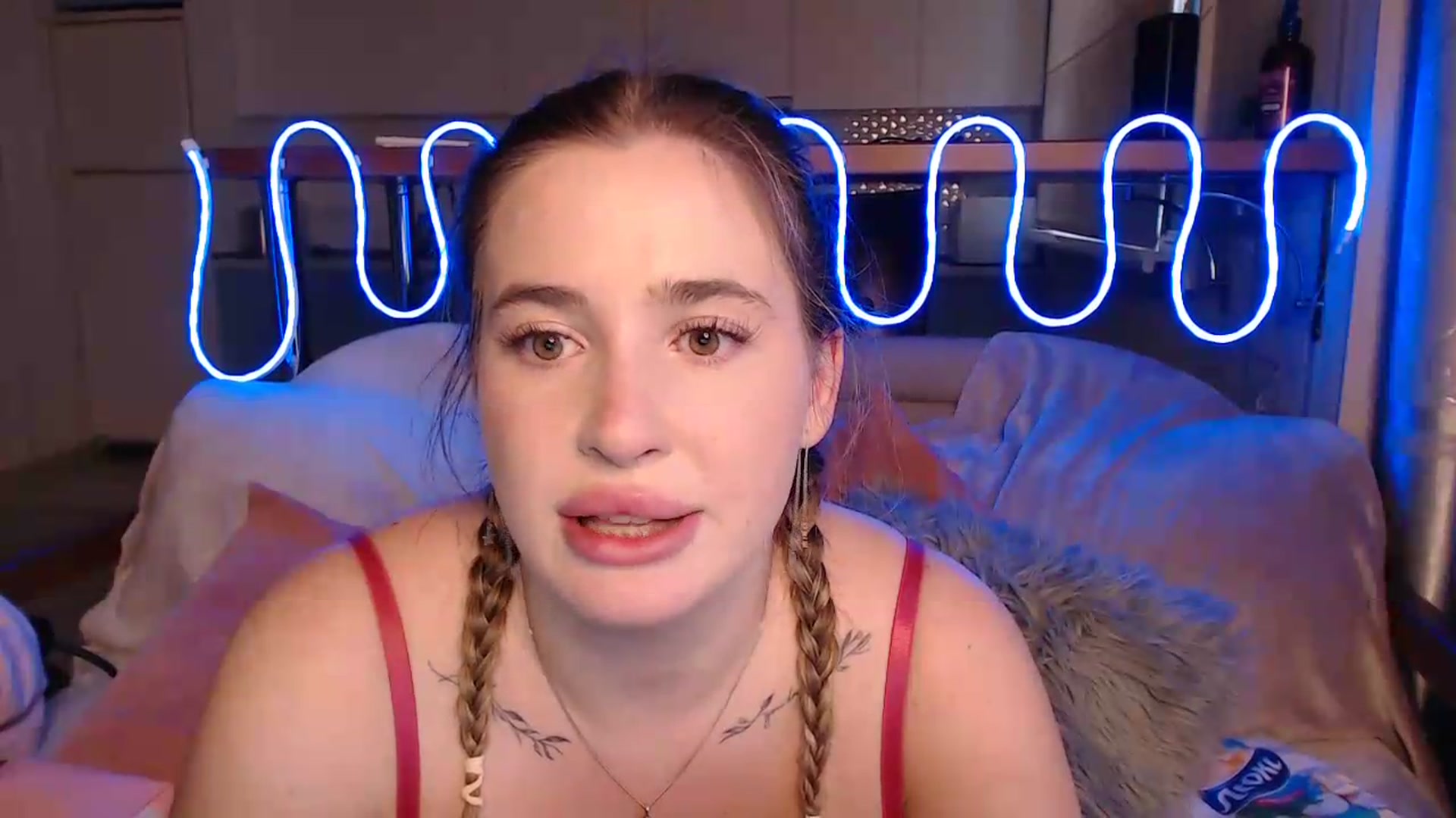 Gallery image thumbnail from Alaya_Wink's myfreecams stream on, 09/25/2026, 15:29 image 16 of 20