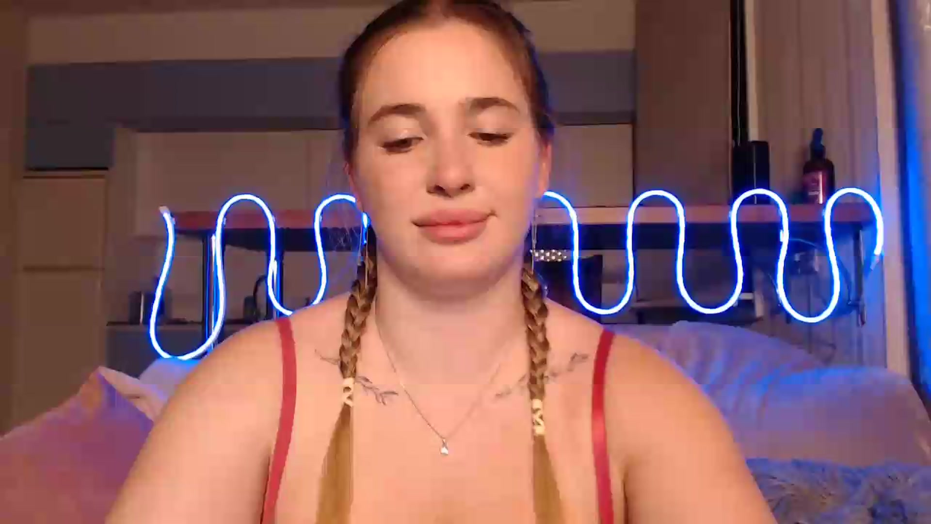Gallery image thumbnail from Alaya_Wink's myfreecams stream on, 09/25/2026, 17:00 image 1 of 20