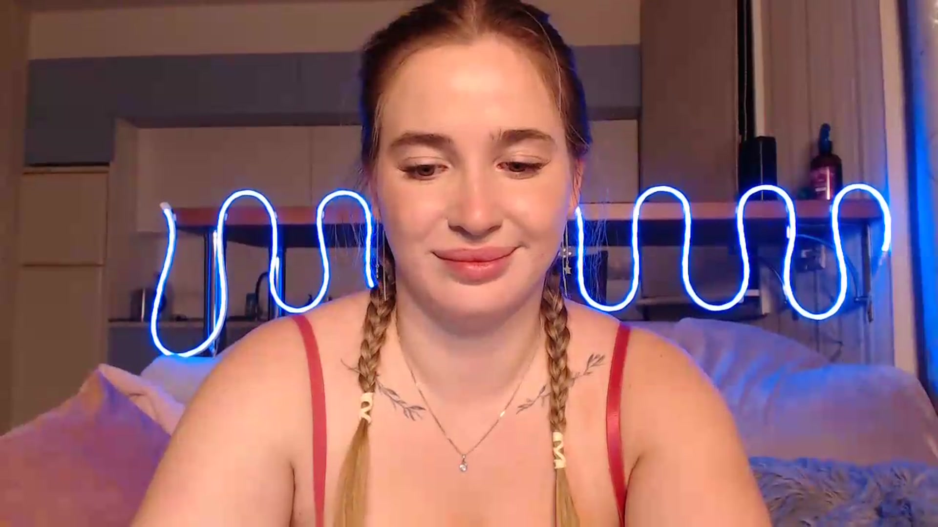 Gallery image thumbnail from Alaya_Wink's myfreecams stream on, 09/25/2026, 17:00 image 20 of 20