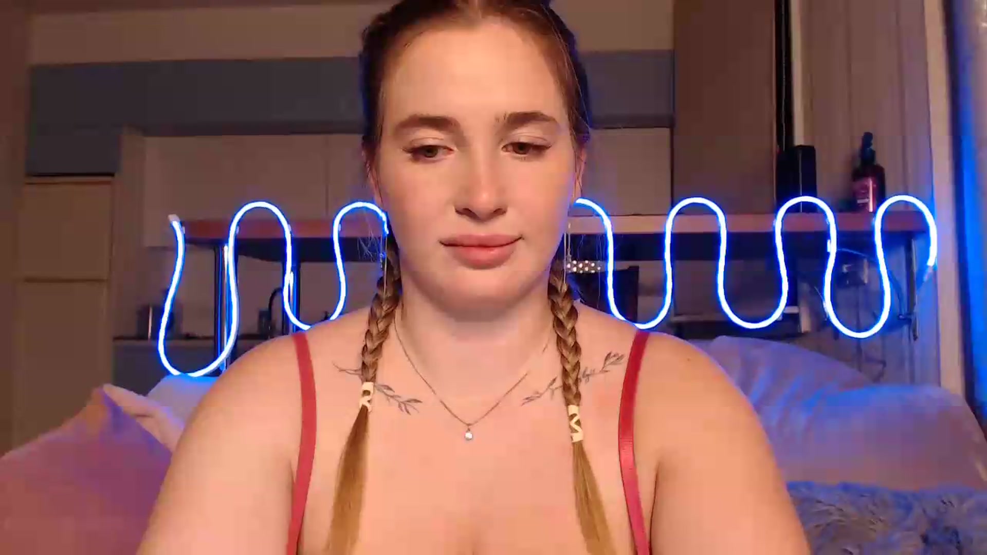 Gallery image thumbnail from Alaya_Wink's myfreecams stream on, 09/25/2026, 17:00 image 12 of 20