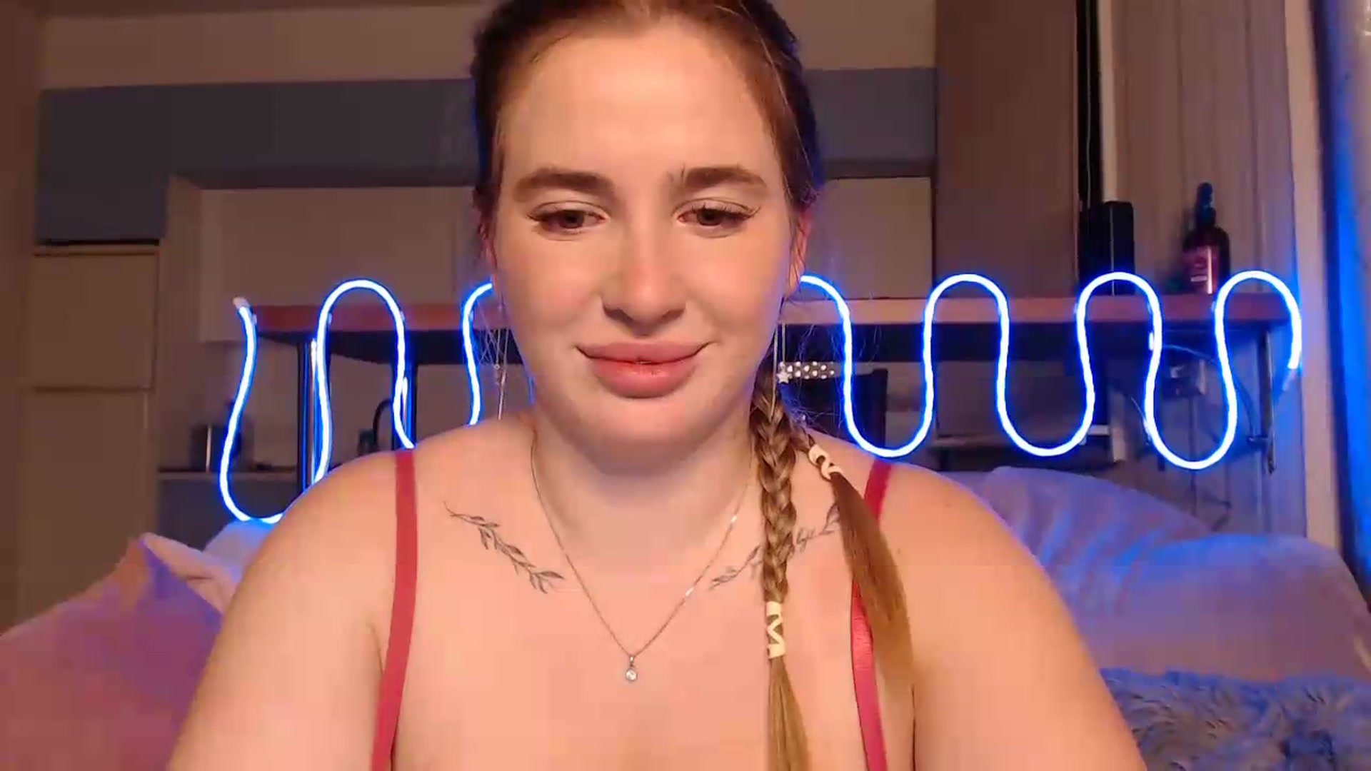 Gallery image thumbnail from Alaya_Wink's myfreecams stream on, 09/25/2026, 17:00 image 9 of 20