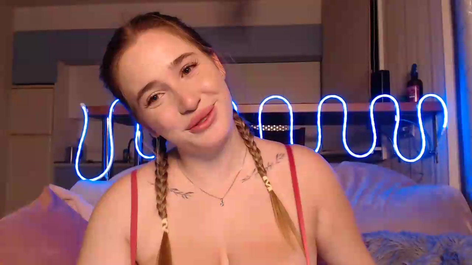 Gallery image thumbnail from Alaya_Wink's myfreecams stream on, 09/25/2026, 17:00 image 14 of 20