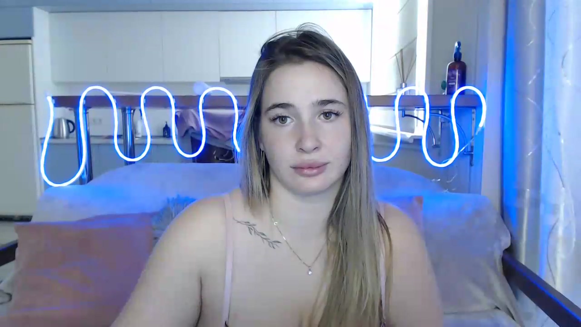 Gallery image thumbnail from Alaya_Wink's myfreecams stream on, 09/26/2026, 11:17 image 10 of 20