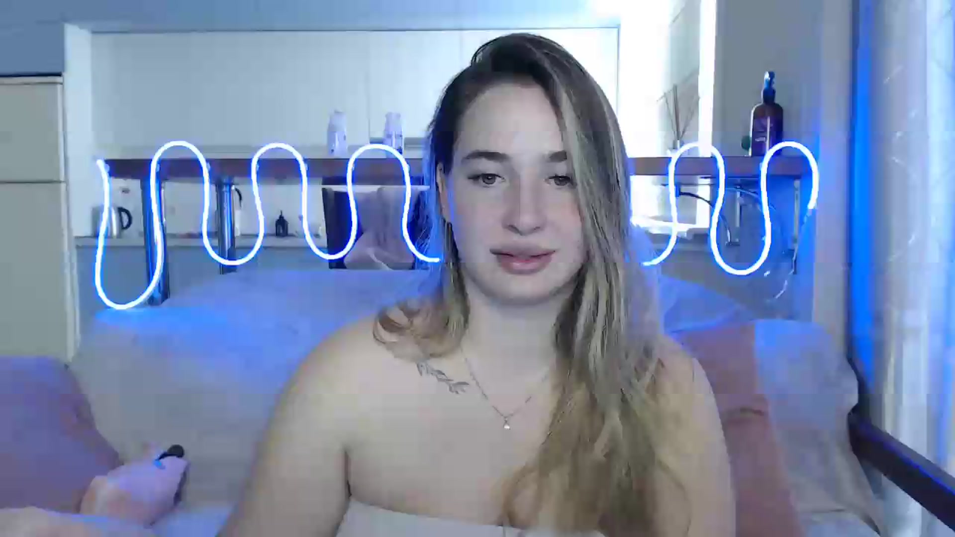 Gallery image thumbnail from Alaya_Wink's myfreecams stream on, 09/27/2026, 09:31 image 7 of 20