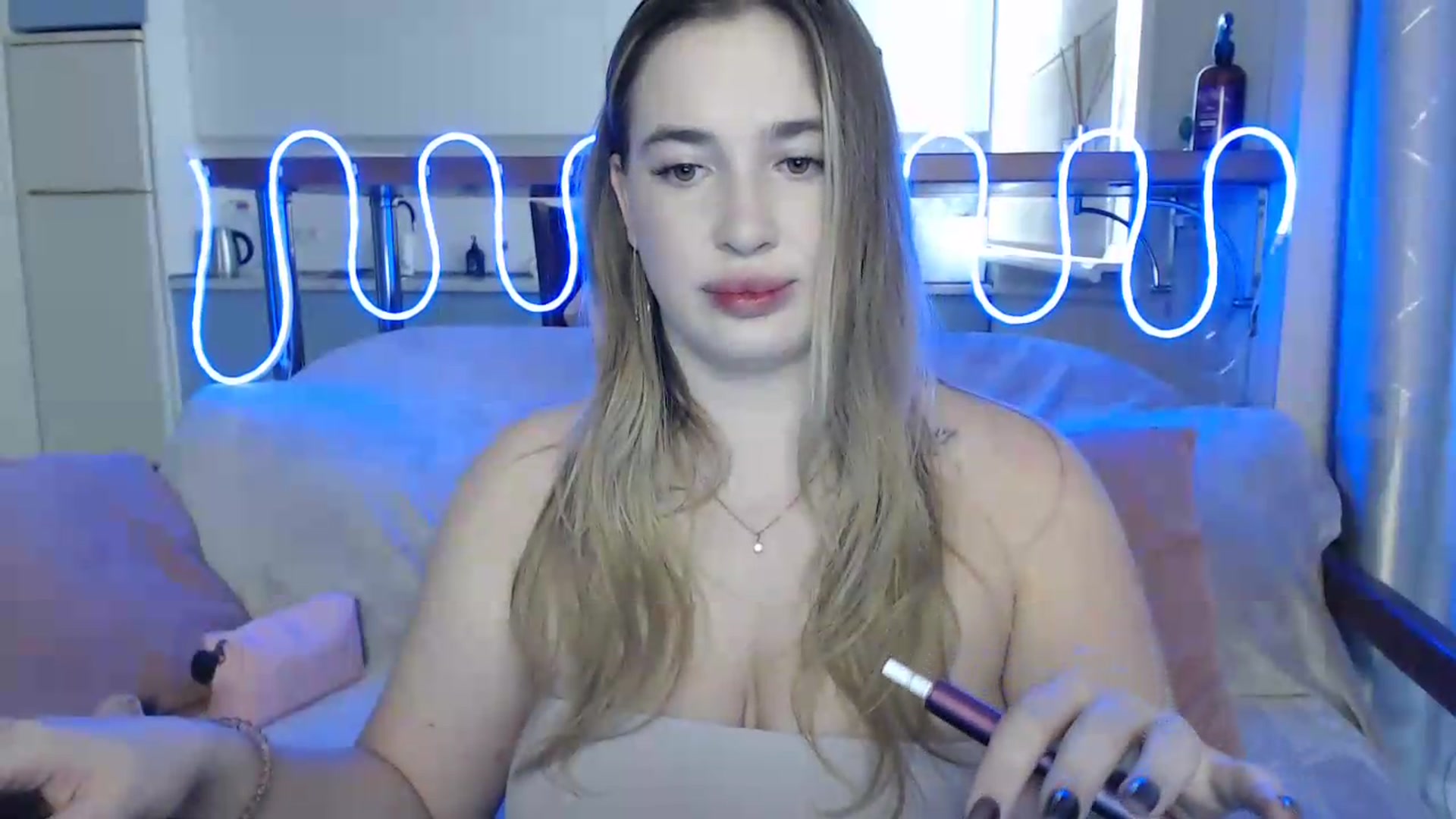 Gallery image thumbnail from Alaya_Wink's myfreecams stream on, 09/27/2026, 11:09 image 11 of 20