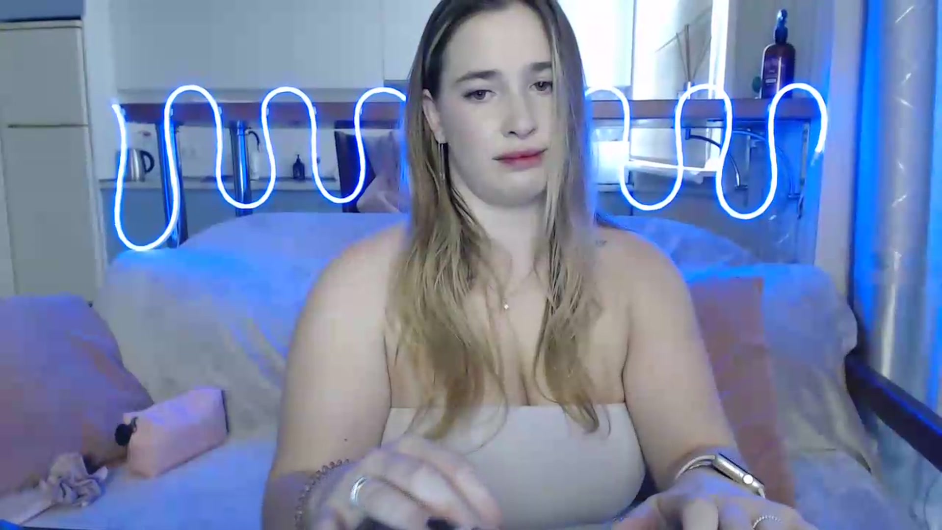 Gallery image thumbnail from Alaya_Wink's myfreecams stream on, 09/27/2026, 11:09 image 20 of 20