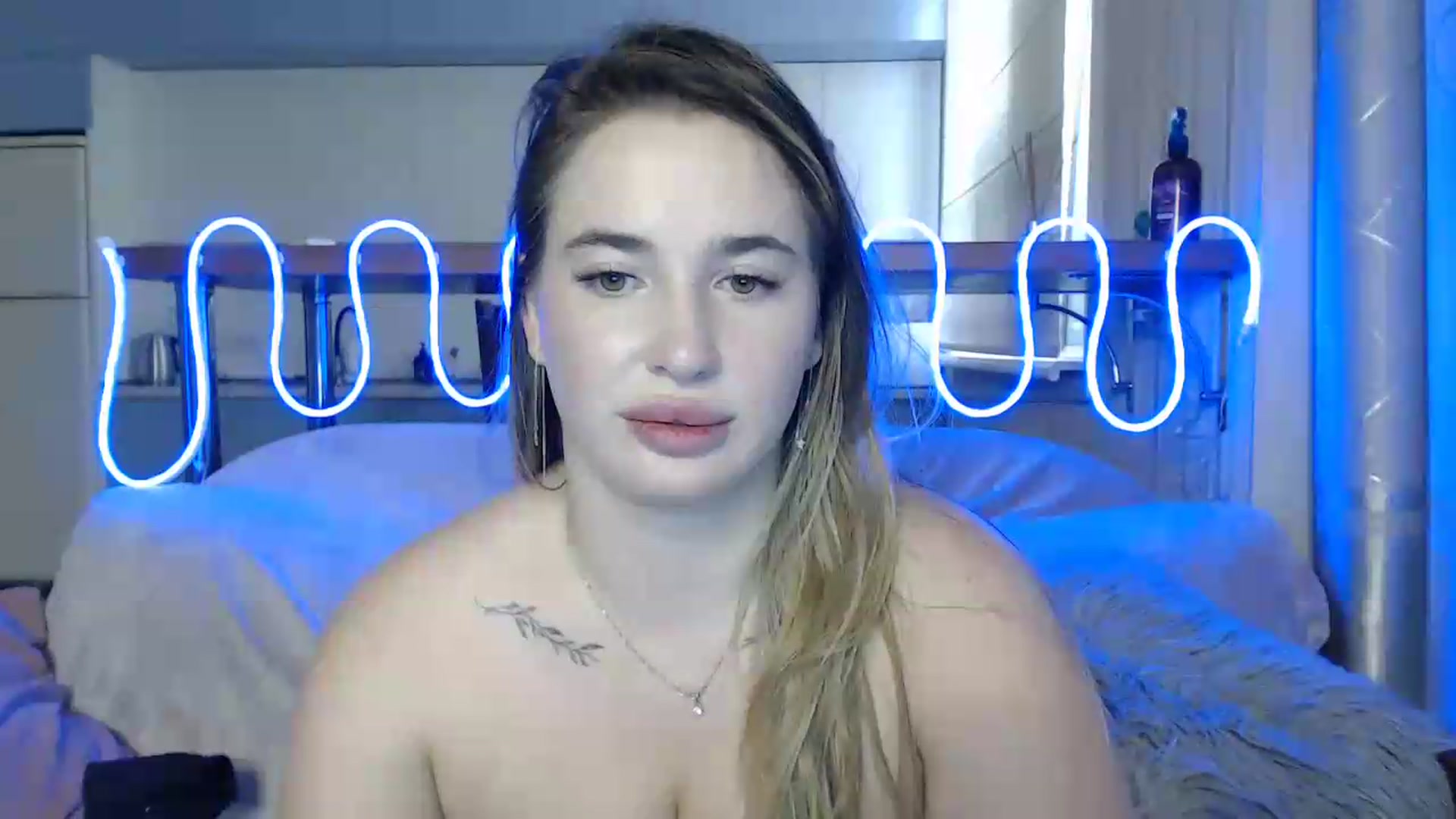 Gallery image thumbnail from Alaya_Wink's myfreecams stream on, 09/27/2026, 15:00 image 2 of 20