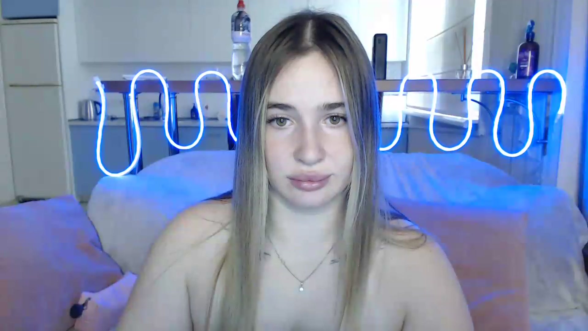 Gallery image thumbnail from Alaya_Wink's myfreecams stream on, 09/28/2026, 10:54 image 4 of 20