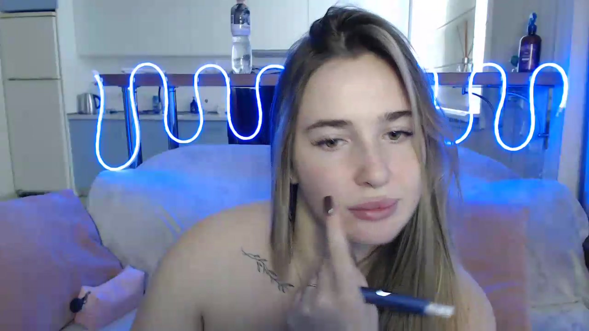 Gallery image thumbnail from Alaya_Wink's myfreecams stream on, 09/28/2026, 10:54 image 16 of 20