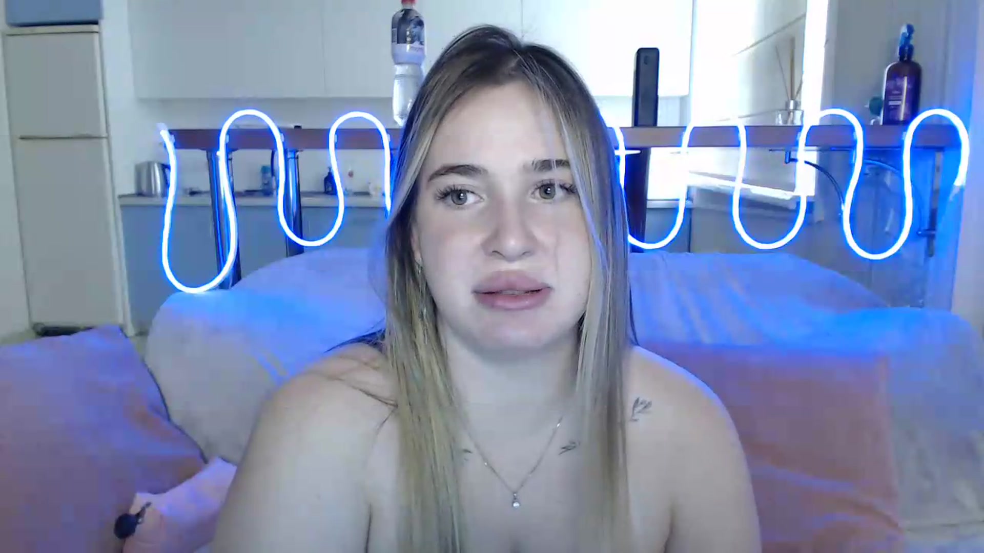 Gallery image thumbnail from Alaya_Wink's myfreecams stream on, 09/28/2026, 11:21 image 10 of 20