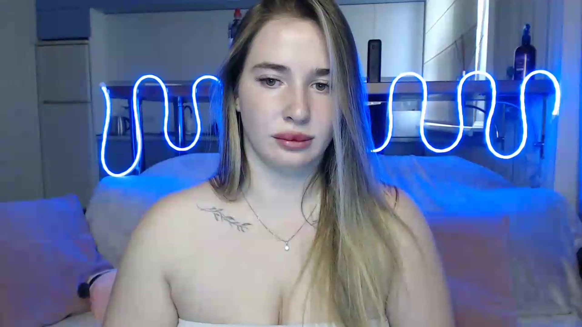 Gallery image thumbnail from Alaya_Wink's myfreecams stream on, 09/28/2026, 13:20 image 20 of 20