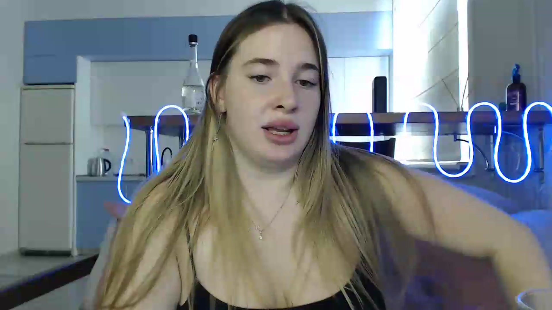Gallery image thumbnail from Alaya_Wink's myfreecams stream on, 09/30/2026, 10:28 image 7 of 20