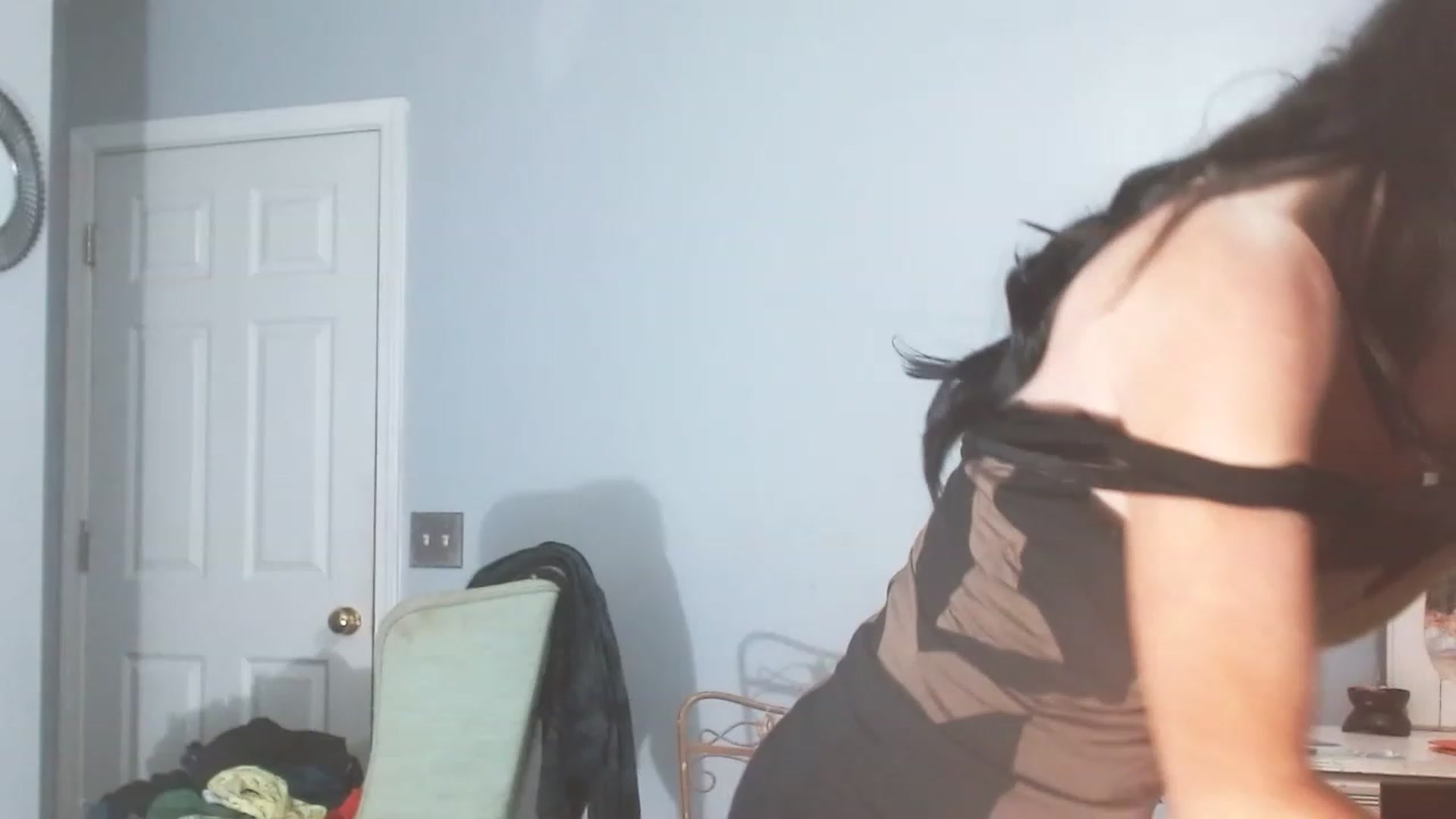 Gallery image thumbnail from Alayna00's myfreecams stream on, 05/29/2023, 09:33 image 1 of 20