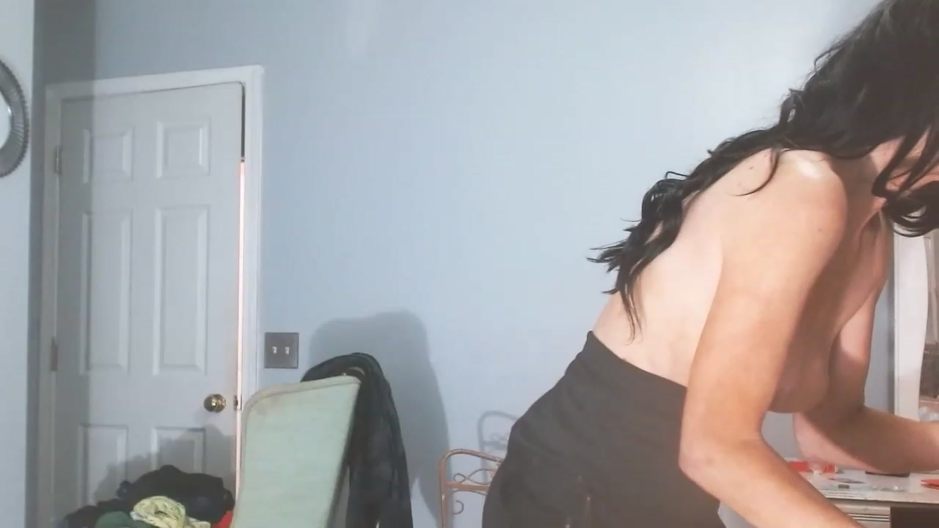 Gallery image thumbnail from Alayna00's myfreecams stream on, 05/29/2023, 09:33 image 16 of 20