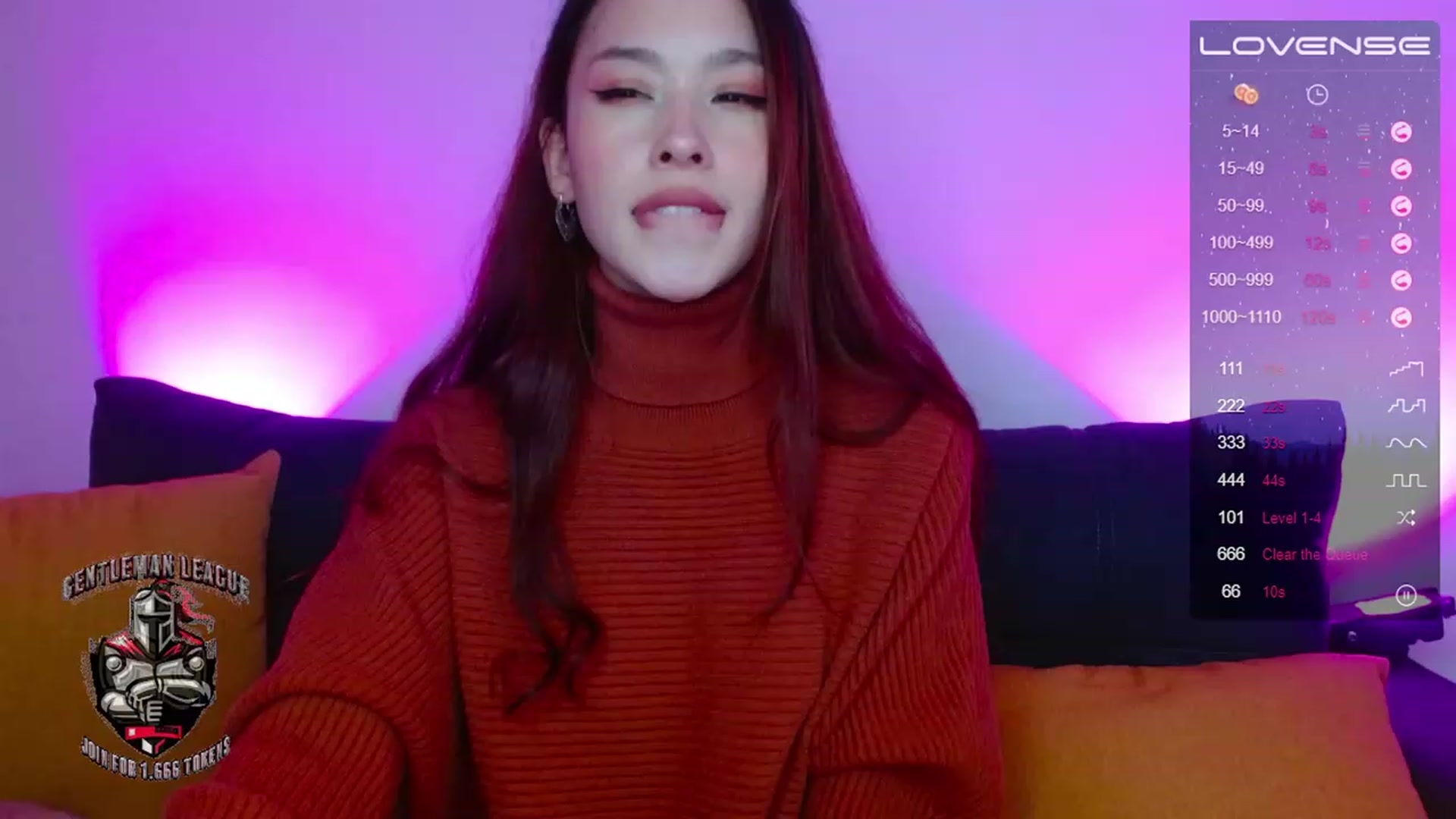 Gallery image thumbnail from AleVibe's myfreecams stream on, 11/16/2022, 07:45 image 13 of 20