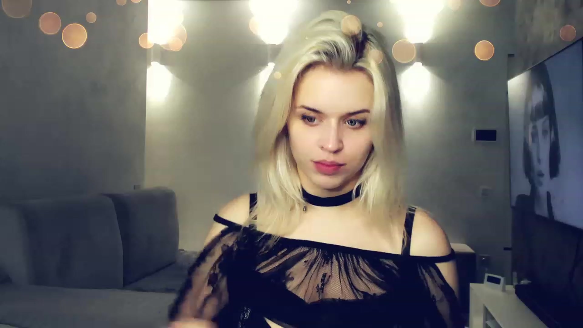 Gallery image thumbnail from AleXXXaKiss's myfreecams stream on, 11/27/2022, 07:25 image 20 of 20