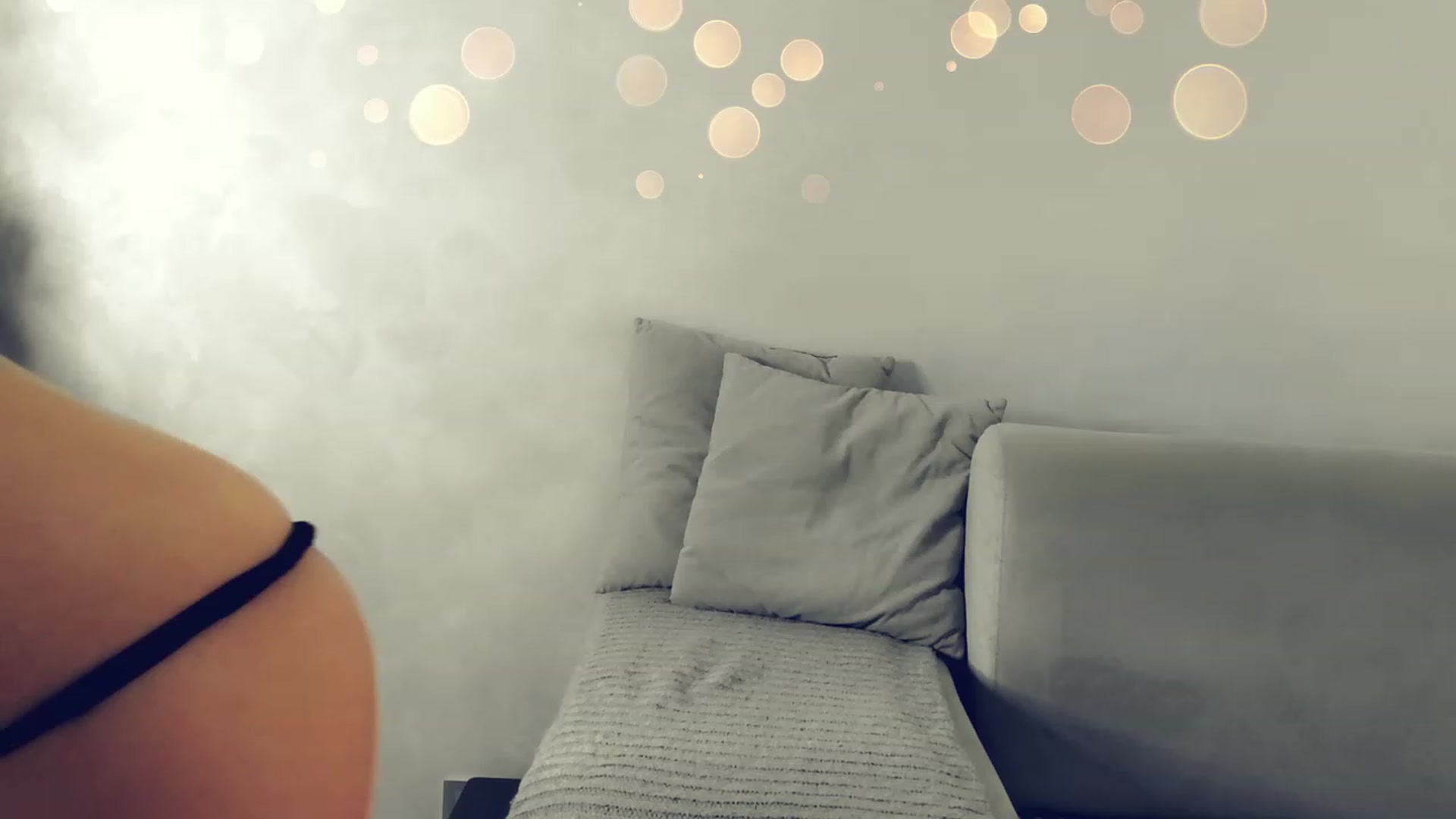 Gallery image thumbnail from AleXXXaKiss's myfreecams stream on, 12/25/2022, 20:11 image 11 of 20
