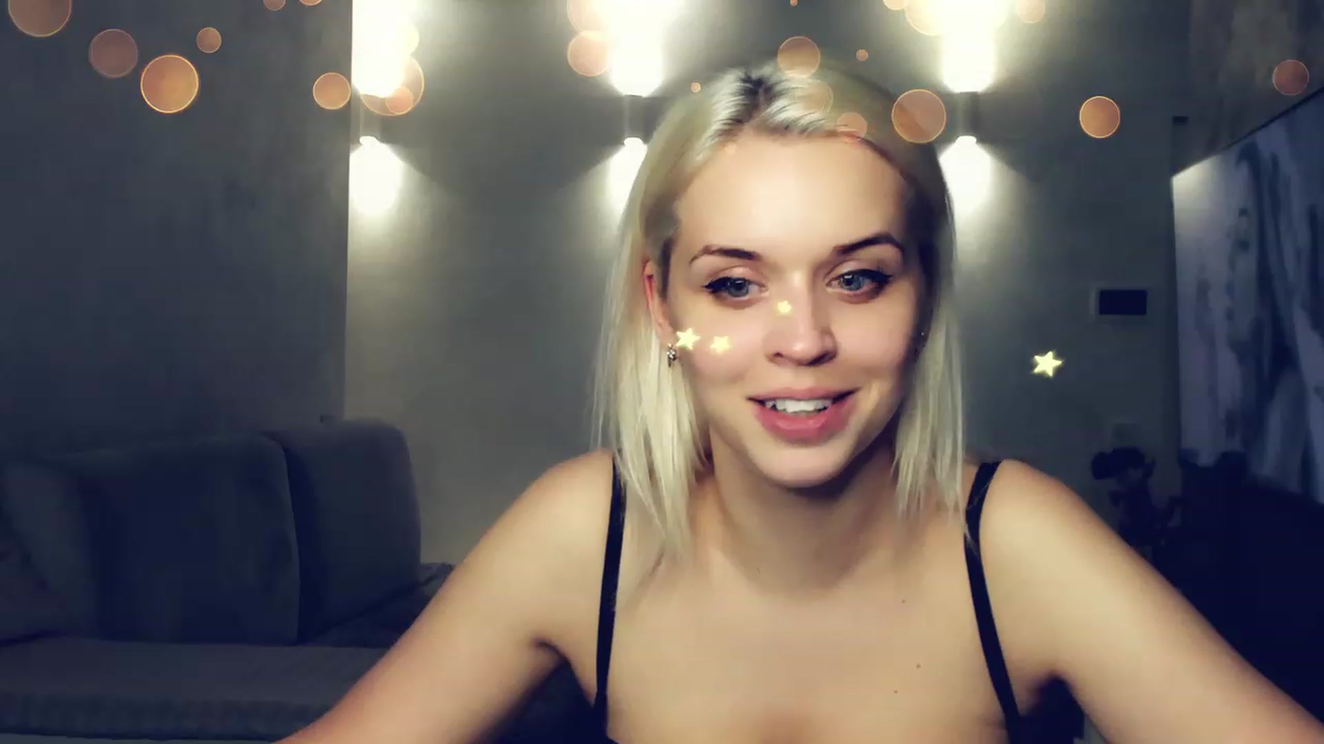 Gallery image thumbnail from AleXXXaKiss's myfreecams stream on, 01/08/2023, 18:25 image 20 of 20